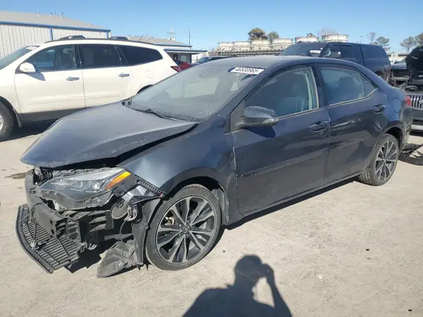 5YFBURHE2JP786229 2018 TOYOTA COROLLA - Image 1
