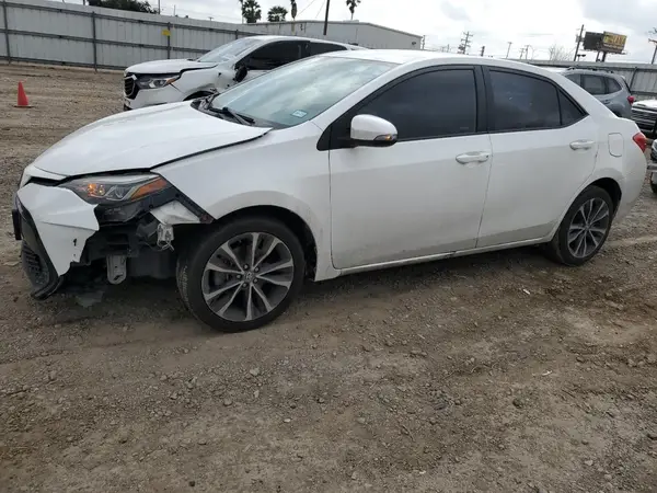 5YFBURHE2JP789809 2018 TOYOTA COROLLA - Image 1
