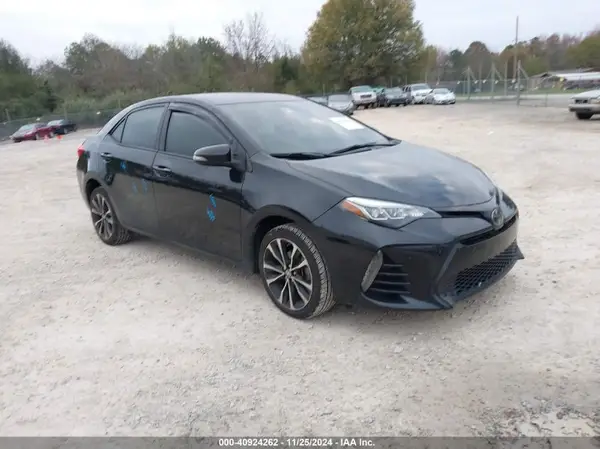 5YFBURHE2JP790331 2018 TOYOTA COROLLA - Image 1