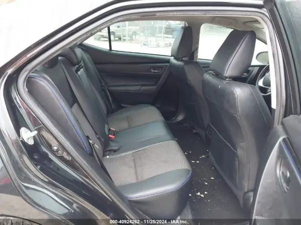 5YFBURHE2JP790331 2018 TOYOTA COROLLA - Image 8
