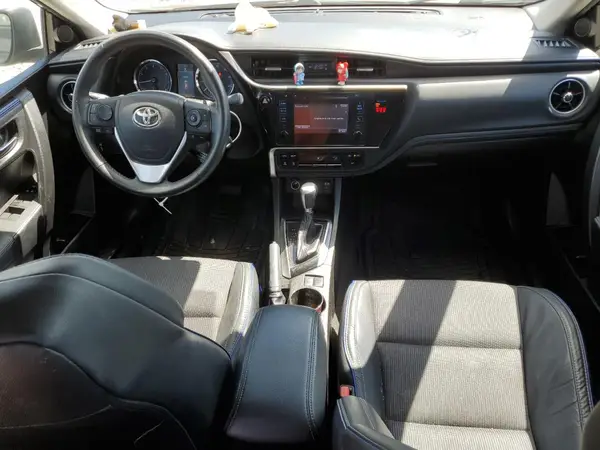 5YFBURHE2JP791169 2018 TOYOTA COROLLA - Image 8