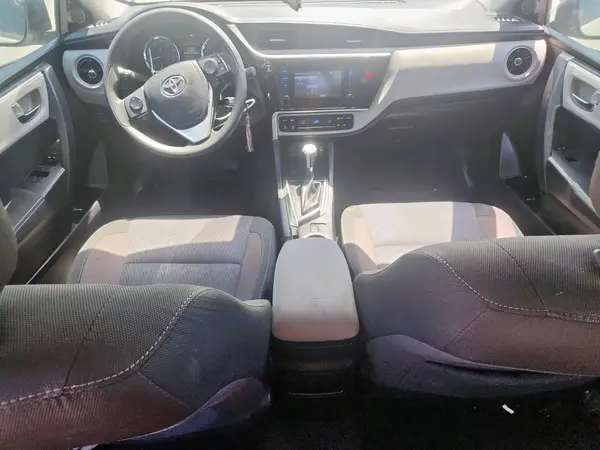 5YFBURHE2JP807970 2018 TOYOTA COROLLA - Image 8
