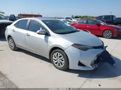 5YFBURHE2JP810951 2018 TOYOTA COROLLA
