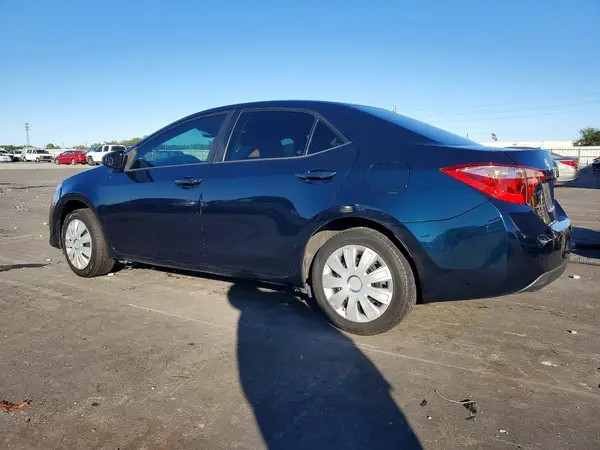 5YFBURHE2JP811792 2018 TOYOTA COROLLA - Image 2