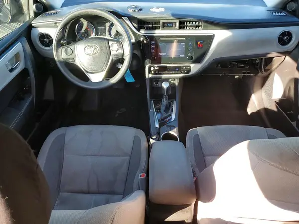 5YFBURHE2JP811792 2018 TOYOTA COROLLA - Image 8