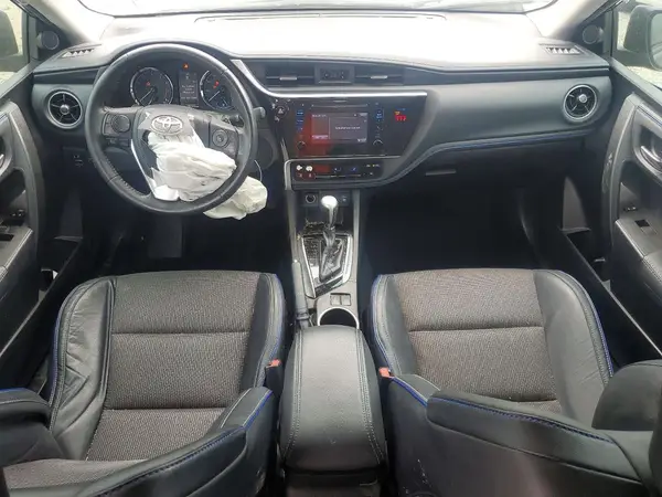 5YFBURHE2JP818340 2018 TOYOTA COROLLA - Image 8