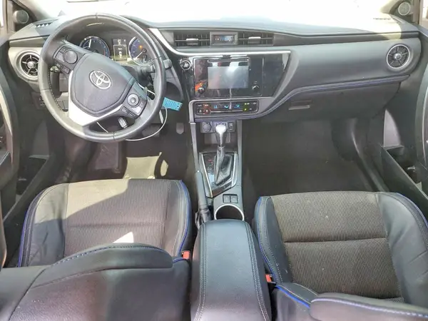 5YFBURHE2JP819178 2018 TOYOTA COROLLA - Image 8