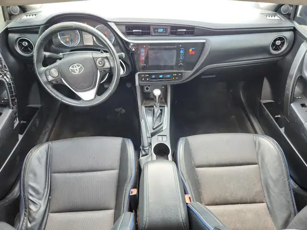 5YFBURHE2JP819729 2018 TOYOTA COROLLA - Image 8