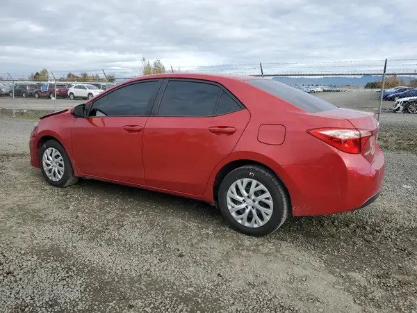 5YFBURHE2JP824476 2018 TOYOTA COROLLA - Image 2