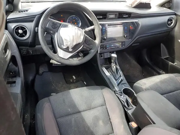 5YFBURHE2JP833100 2018 TOYOTA COROLLA - Image 8