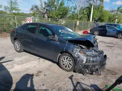 5YFBURHE2JP835901 2018 TOYOTA COROLLA