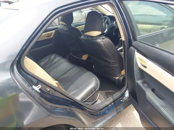 5YFBURHE2JP841049 2018 TOYOTA COROLLA - Image 8