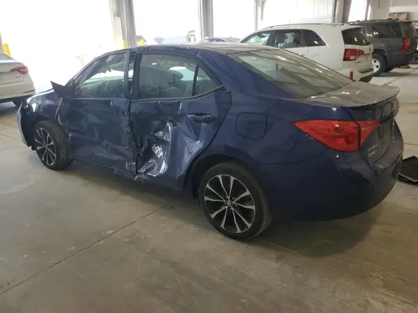 5YFBURHE2JP842427 2018 TOYOTA COROLLA - Image 2
