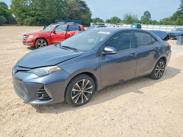 5YFBURHE2JP852021 2018 TOYOTA COROLLA - Image 1