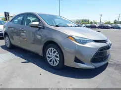 5YFBURHE2JP853055 2018 TOYOTA COROLLA