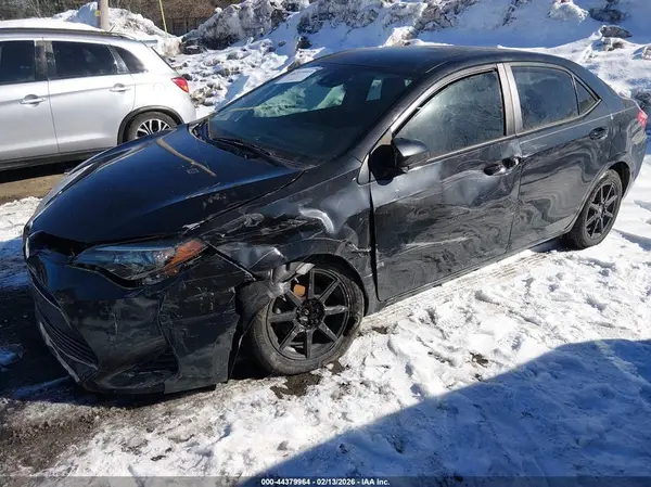 5YFBURHE2KP858645 2019 TOYOTA COROLLA - Image 2