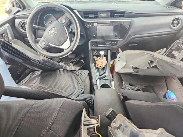 5YFBURHE2KP862162 2019 TOYOTA COROLLA - Image 8