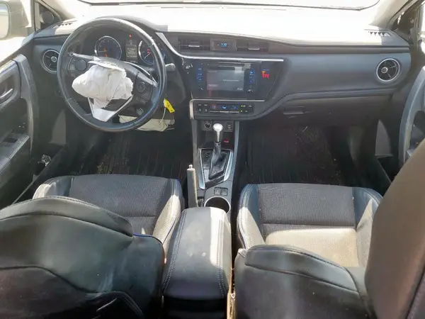 5YFBURHE2KP863084 2019 TOYOTA COROLLA - Image 8