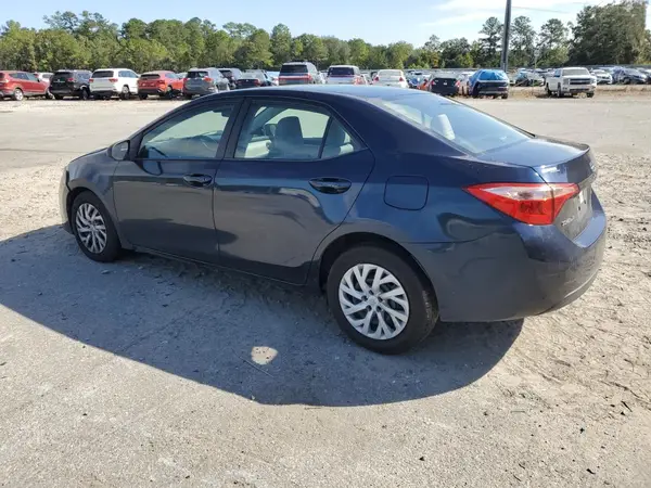 5YFBURHE2KP863327 2019 TOYOTA COROLLA - Image 2