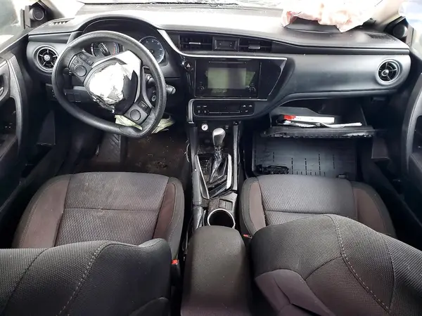 5YFBURHE2KP865160 2019 TOYOTA COROLLA - Image 8