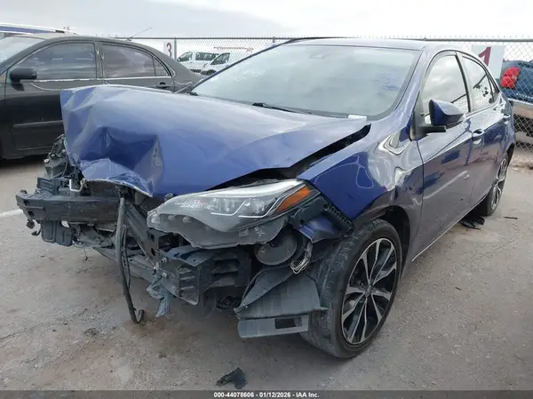 5YFBURHE2KP865305 2019 TOYOTA COROLLA - Image 2