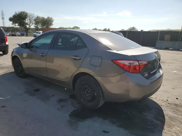 5YFBURHE2KP866695 2019 TOYOTA COROLLA - Image 2