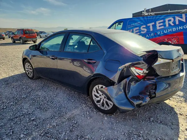 5YFBURHE2KP869127 2019 TOYOTA COROLLA - Image 2