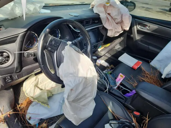 5YFBURHE2KP870214 2019 TOYOTA COROLLA - Image 8