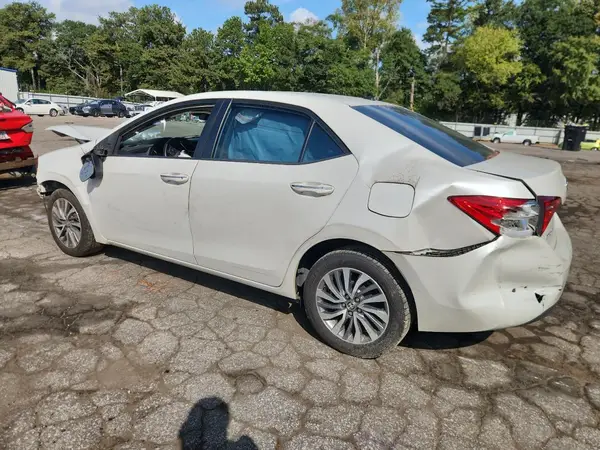 5YFBURHE2KP87021X 2019 TOYOTA COROLLA - Image 2