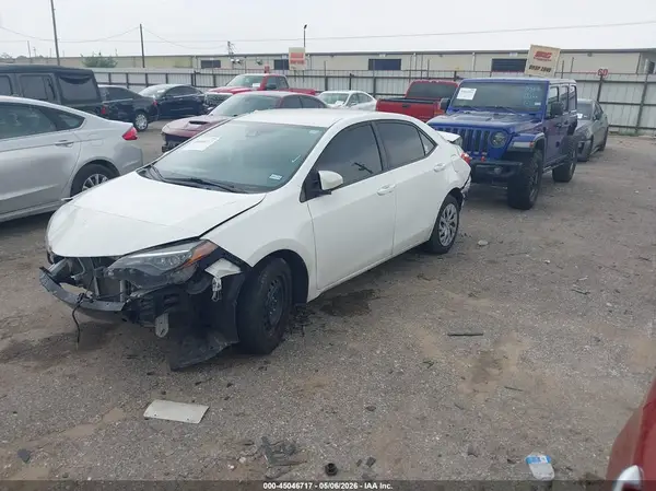5YFBURHE2KP870343 2019 TOYOTA COROLLA - Image 2