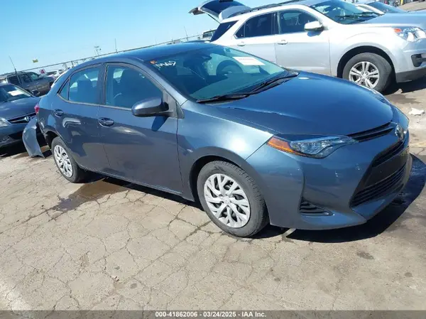 5YFBURHE2KP877728 2019 TOYOTA COROLLA - Image 1
