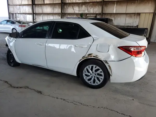 5YFBURHE2KP880113 2019 TOYOTA COROLLA - Image 2