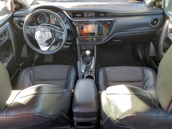 5YFBURHE2KP883187 2019 TOYOTA COROLLA - Image 8
