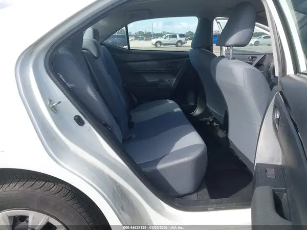 5YFBURHE2KP885540 2019 TOYOTA COROLLA - Image 8