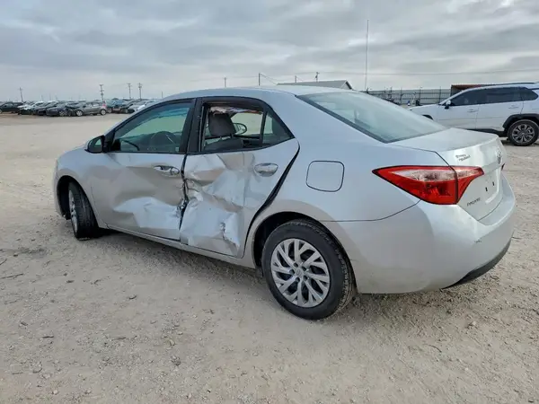 5YFBURHE2KP886154 2019 TOYOTA COROLLA - Image 2