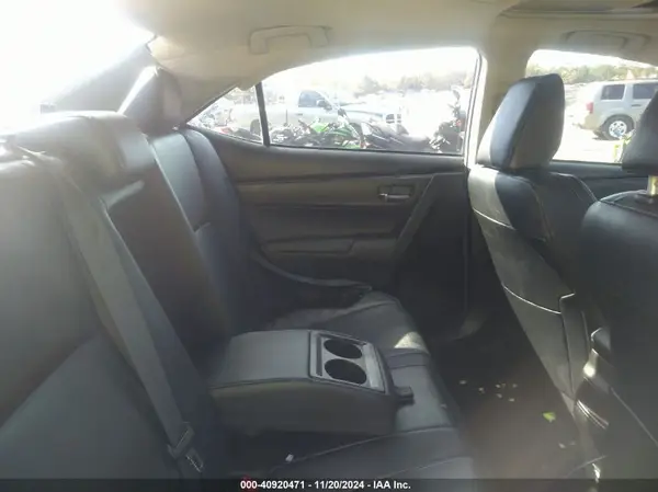5YFBURHE2KP893637 2019 TOYOTA COROLLA - Image 8