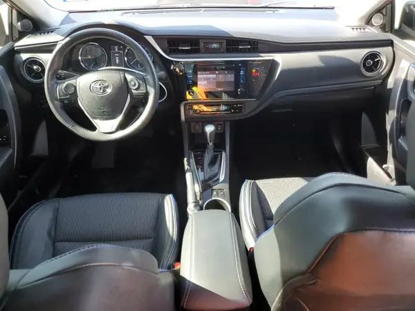 5YFBURHE2KP894268 2019 TOYOTA COROLLA - Image 8