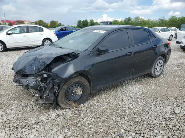 5YFBURHE2KP895663 2019 TOYOTA COROLLA - Image 1