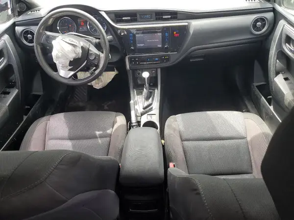 5YFBURHE2KP895663 2019 TOYOTA COROLLA - Image 8