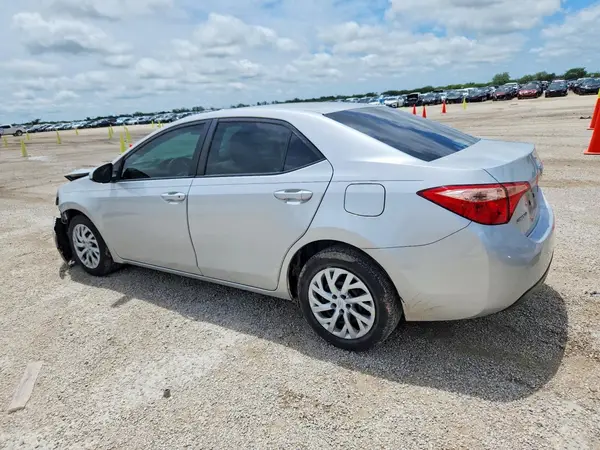 5YFBURHE2KP896067 2019 TOYOTA COROLLA - Image 2