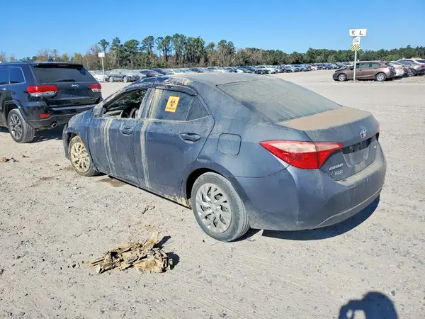 5YFBURHE2KP900747 2019 TOYOTA COROLLA - Image 2