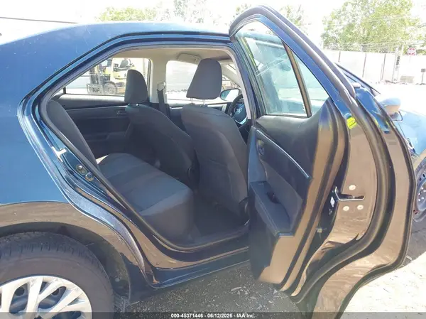 5YFBURHE2KP905012 2019 TOYOTA COROLLA - Image 8