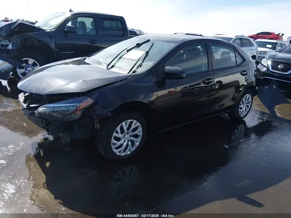 5YFBURHE2KP909481 2019 TOYOTA COROLLA - Image 2