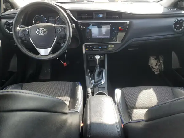 5YFBURHE2KP910064 2019 TOYOTA COROLLA - Image 8