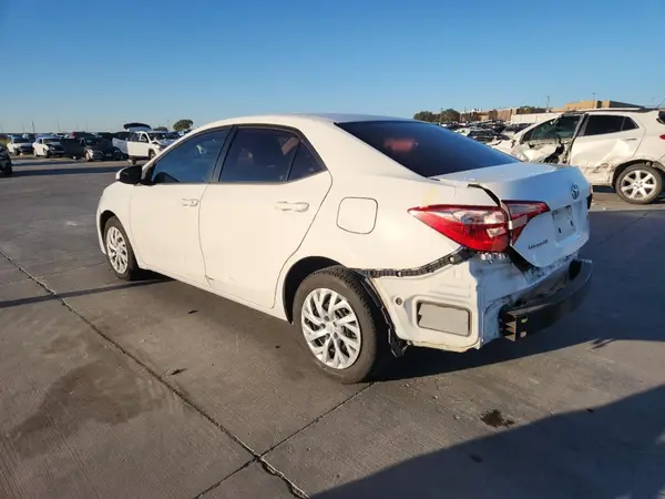 5YFBURHE2KP912915 2019 TOYOTA COROLLA - Image 2