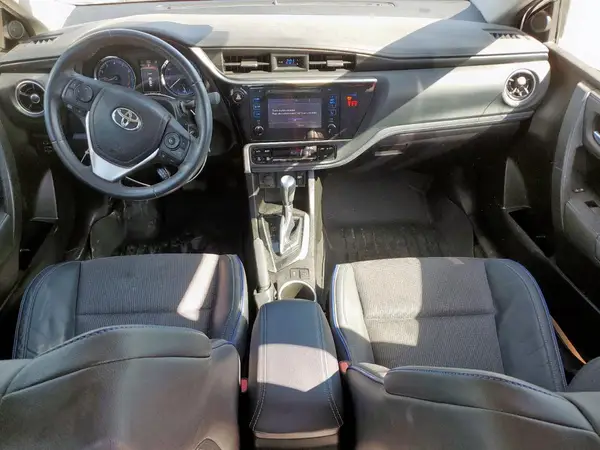 5YFBURHE2KP914261 2019 TOYOTA COROLLA - Image 8