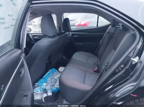5YFBURHE2KP914566 2019 TOYOTA COROLLA - Image 8