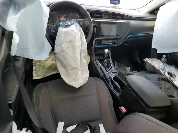 5YFBURHE2KP916219 2019 TOYOTA COROLLA - Image 8