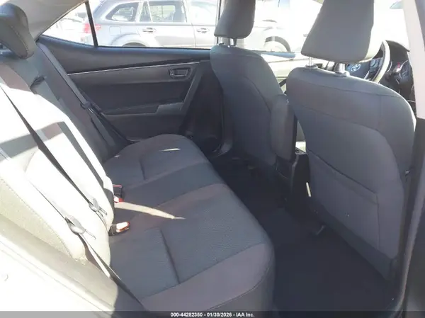 5YFBURHE2KP916740 2019 TOYOTA COROLLA - Image 8