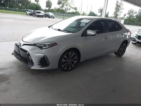 5YFBURHE2KP918729 2019 TOYOTA COROLLA - Image 2